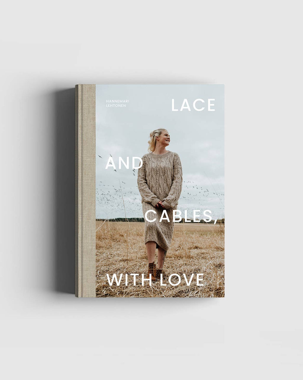 Lace and Cables With Love - Engels