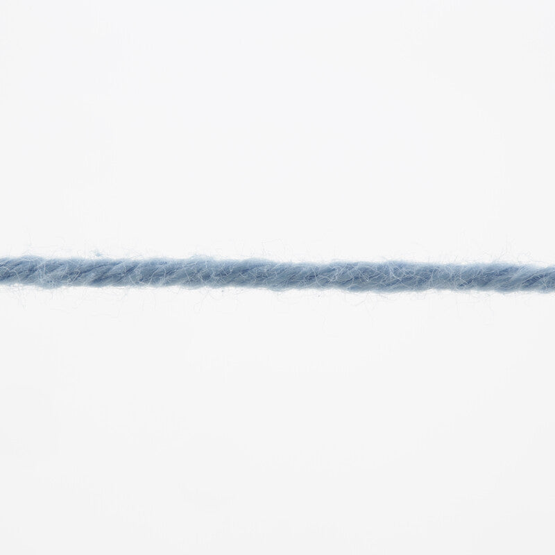 Lang Yarns - Oceania - cloud - 1142.0021