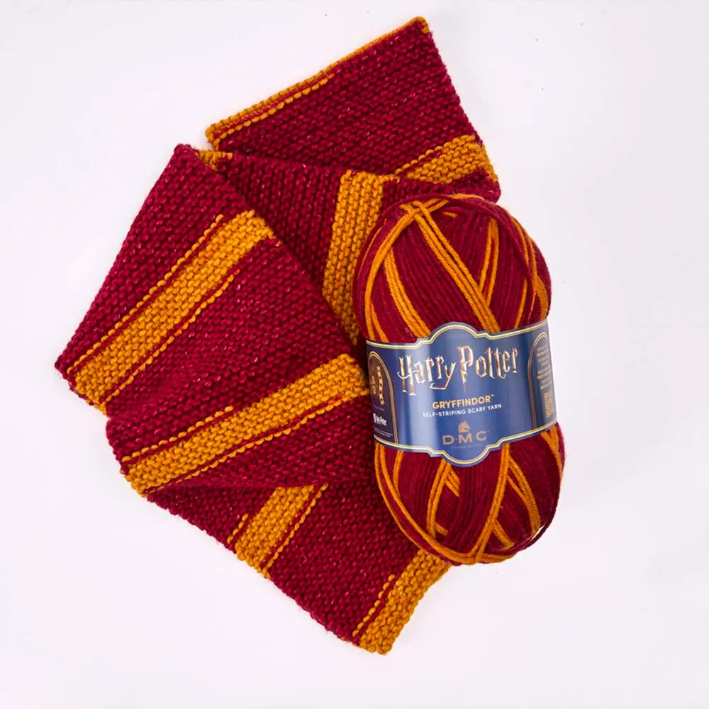 DMC Harry Potter – Hogwarts Sjaalgaren – 300 g  - Gryffindor 🧶🪄